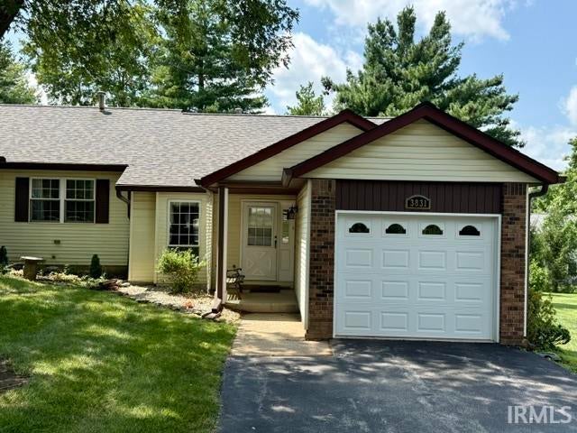 Photo of 3831 S Laurel Court, Bloomington, IN 47401 (MLS # 202632834)