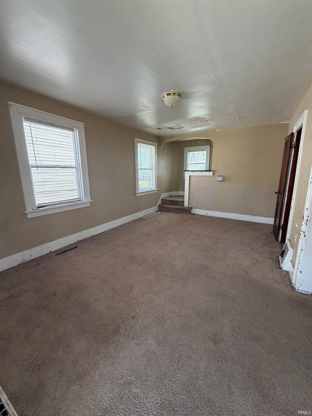 Photo of 2921 Holton Avenue, Fort Wayne, IN 46806 (MLS # 202616616)