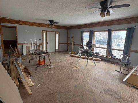 Tiny photo for 12160 E 400 N, Greentown, IN 46936 (MLS # 202606115)