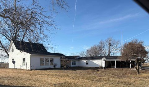 Photo of 12160 E 400 N, Greentown, IN 46936 (MLS # 202606115)