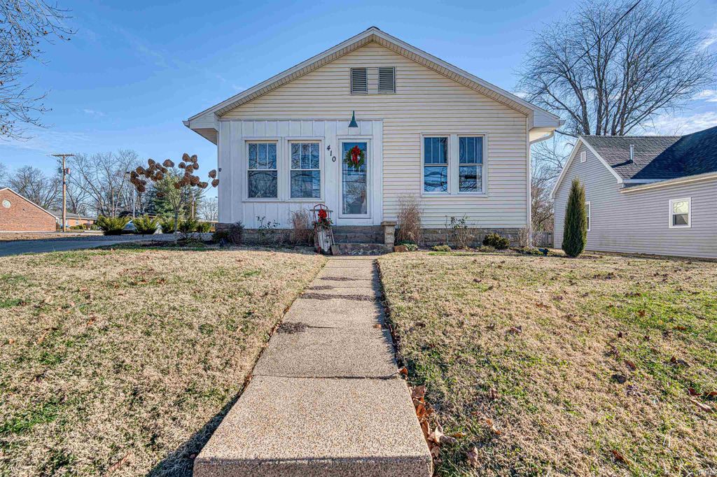 Photo of 410 S State Street, Chandler, IN 47610 (MLS # 202549024)