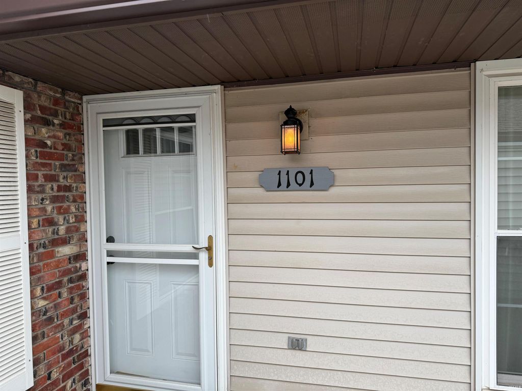 Photo of 1101 E Carnaby Street, Bloomington, IN 47401 (MLS # 202548724)