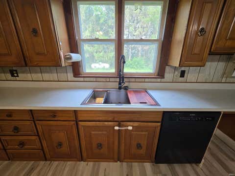 Tiny photo for 9530 S County Road 50 East, Galveston, IN 46932 (MLS # 202632841)