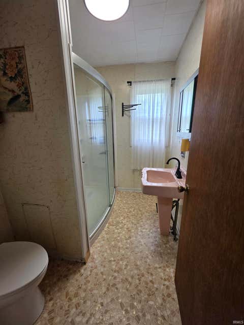 Tiny photo for 9530 S County Road 50 East, Galveston, IN 46932 (MLS # 202632841)