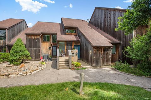 Photo of 9584 S Pointe Lasalles Drive, Bloomington, IN 47401 (MLS # 202624211)