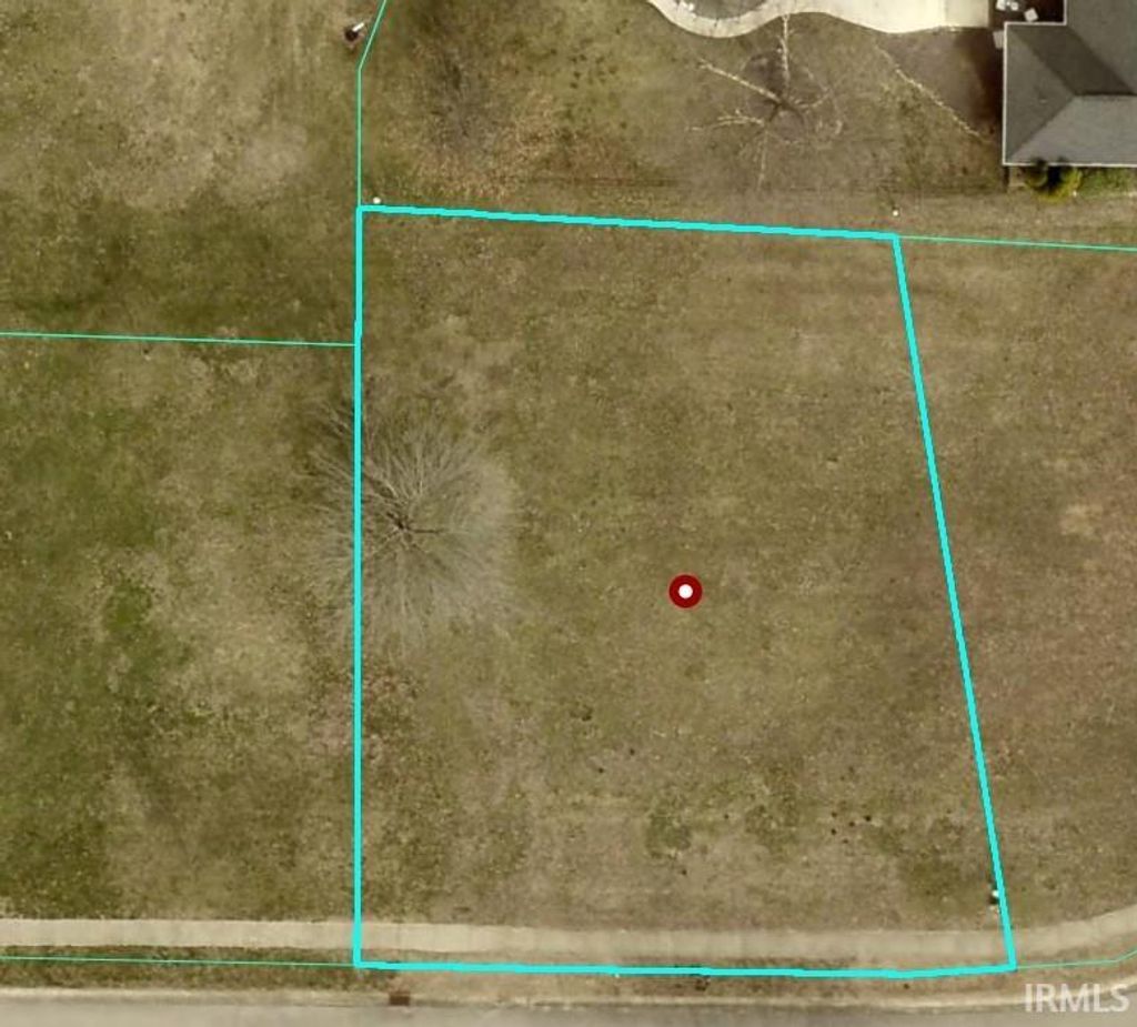 Photo of 270 Persimmon Circle, Boonville, IN 47601 (MLS # 202619721)