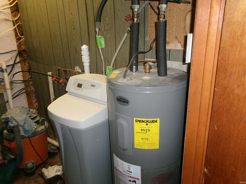 Tiny photo for 6401 N Sunset Boulevard, Macy, IN 46951 (MLS # 202547402)