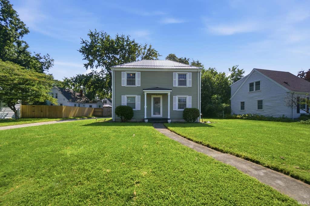 Photo of 3715 Nokomis Road, Fort Wayne, IN 46809 (MLS # 202634684)