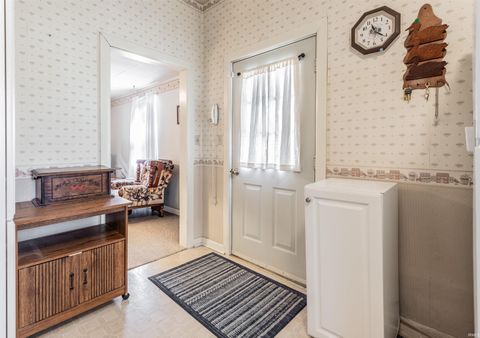 Tiny photo for 321 E Chestnut Street, Boonville, IN 47601 (MLS # 202612041)