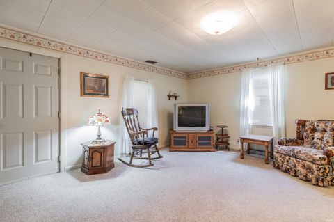 Tiny photo for 321 E Chestnut Street, Boonville, IN 47601 (MLS # 202612041)