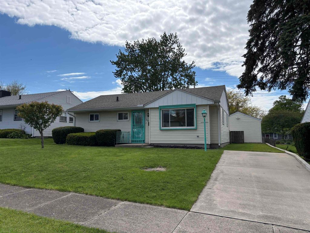 Photo of 3409 Addison Street, South Bend, IN 46614 (MLS # 202616420)