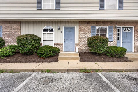 Photo of 763 E Sherwood Hills Drive, Bloomington, IN 47401 (MLS # 202634163)