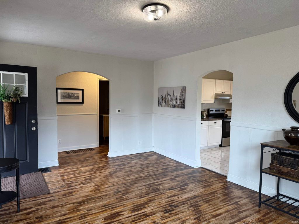 Photo of 808 E 13th Street, Muncie, IN 47302 (MLS # 202605273)