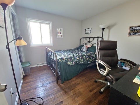 Tiny photo for 419 Monroe Avenue, Peru, IN 46970 (MLS # 202636884)