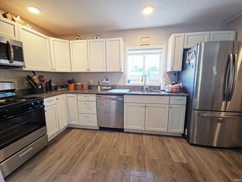 Tiny photo for 419 Monroe Avenue, Peru, IN 46970 (MLS # 202636884)