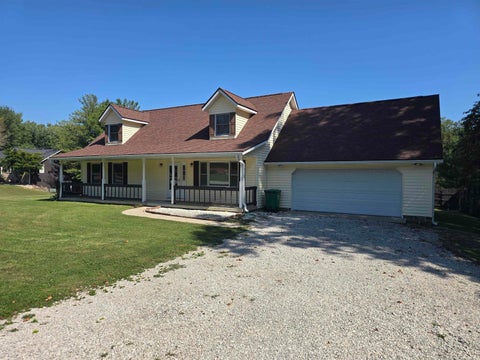 Tiny photo for 186 Ryan Court, Spencer, IN 47460 (MLS # 202632147)
