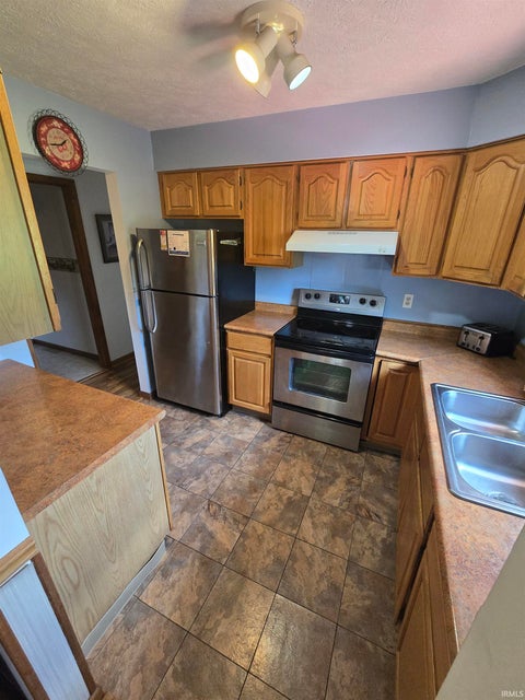 Tiny photo for 186 Ryan Court, Spencer, IN 47460 (MLS # 202632147)