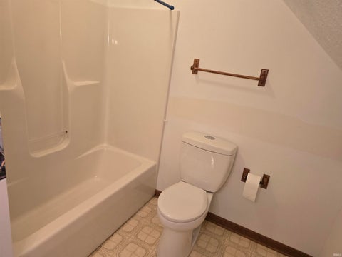 Tiny photo for 186 Ryan Court, Spencer, IN 47460 (MLS # 202632147)