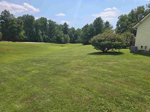 Tiny photo for 186 Ryan Court, Spencer, IN 47460 (MLS # 202632147)