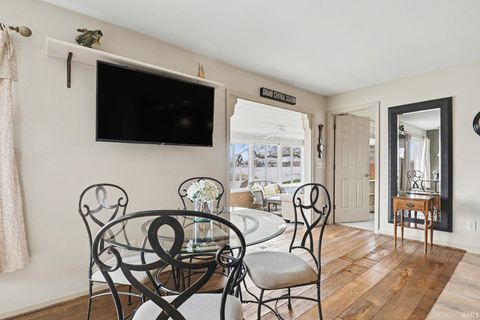 Tiny photo for 5940 E George Street, Syracuse, IN 46567 (MLS # 202612683)