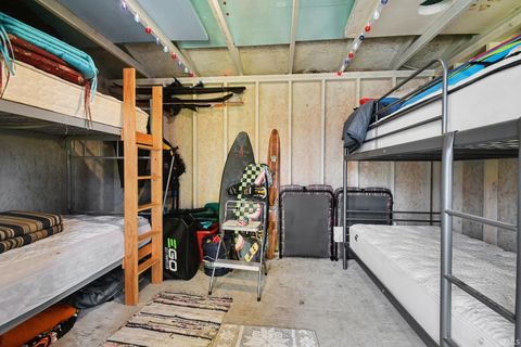 Tiny photo for 5940 E George Street, Syracuse, IN 46567 (MLS # 202612683)