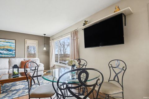 Tiny photo for 5940 E George Street, Syracuse, IN 46567 (MLS # 202612683)