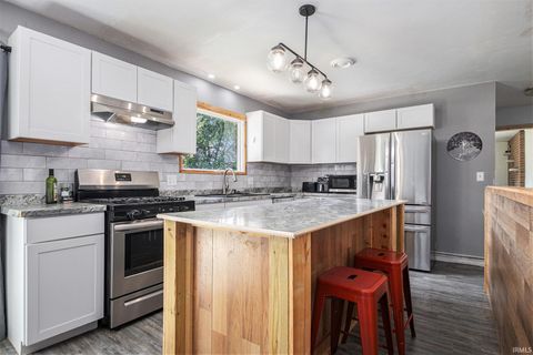 Tiny photo for 24710 Aric Way, Elkhart, IN 46517 (MLS # 202535963)