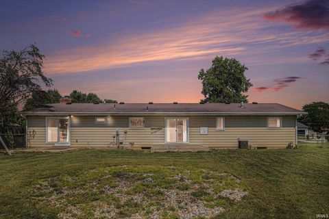 Tiny photo for 24710 Aric Way, Elkhart, IN 46517 (MLS # 202535963)