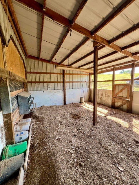 Tiny photo for 272 Donica Church Road, Bedford, IN 47421 (MLS # 202638404)