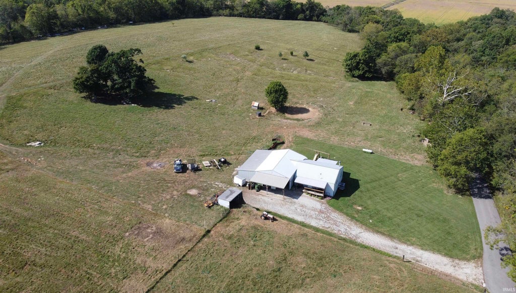 Photo of 272 Donica Church Road, Bedford, IN 47421 (MLS # 202638404)