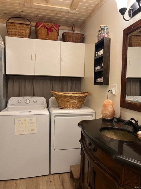 Tiny photo for 272 Donica Church Road, Bedford, IN 47421 (MLS # 202638404)