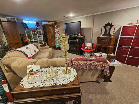 Tiny photo for 1611 Kingston Road, Kokomo, IN 46901 (MLS # 202549758)