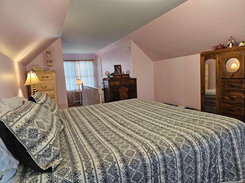 Tiny photo for 1611 Kingston Road, Kokomo, IN 46901 (MLS # 202549758)