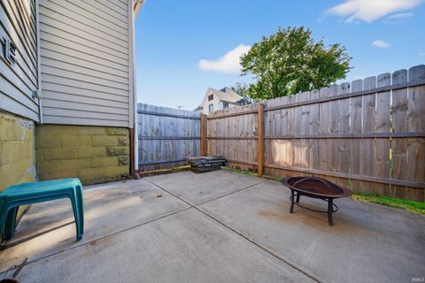 Tiny photo for 1335-1337 N Third Street, Logansport, IN 46947 (MLS # 202544010)