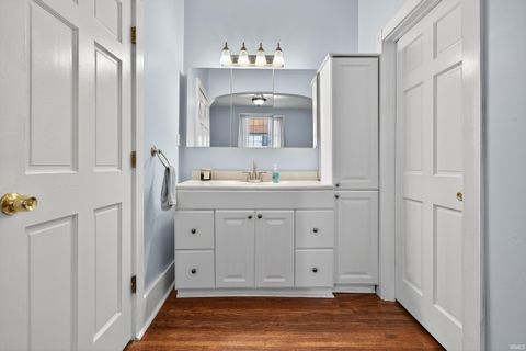 Tiny photo for 1335-1337 N Third Street, Logansport, IN 46947 (MLS # 202544010)