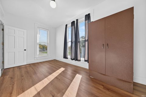 Tiny photo for 1335-1337 N Third Street, Logansport, IN 46947 (MLS # 202544010)