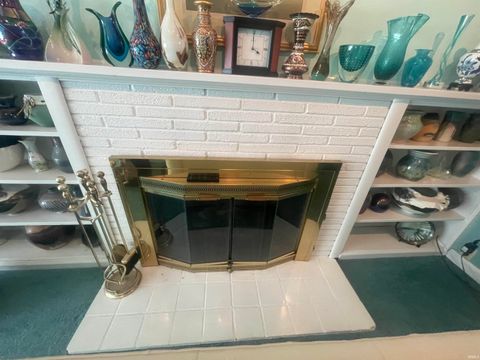 Tiny photo for 320 W Roselawn Avenue Street, Logansport, IN 46947 (MLS # 202545746)