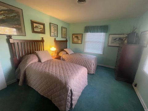 Tiny photo for 320 W Roselawn Avenue Street, Logansport, IN 46947 (MLS # 202545746)