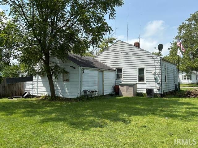 Photo of 3008 S Hackley Street, Muncie, IN 47302 (MLS # 202633094)