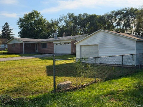 Photo of 1809 N Waugh Street, Kokomo, IN 46901 (MLS # 202637123)