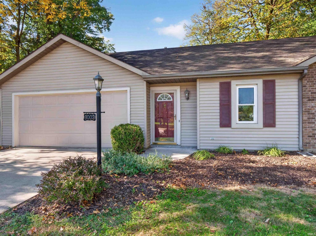 Photo of 8003 Pepperwood Court, Fort Wayne, IN 46818 (MLS # 202643512)