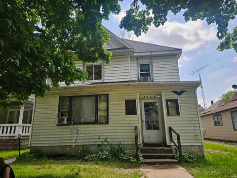 Photo of 1211 North Street, Logansport, IN 46947 (MLS # 202518280) Photo of 1211 North Street, Logansport, IN 46947 (MLS # 202518280)