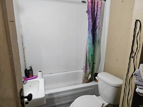 Tiny photo for 1211 North Street, Logansport, IN 46947 (MLS # 202518280)