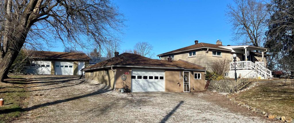 Photo of 533 E State Hwy 60, Mitchell, IN 47446 (MLS # 202605664)