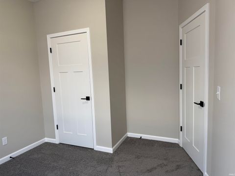 Tiny photo for 724 S Apperson Way, Kokomo, IN 46901 (MLS # 202548925)