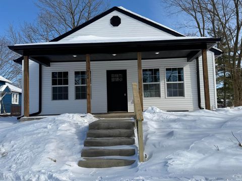 Tiny photo for 724 S Apperson Way, Kokomo, IN 46901 (MLS # 202548925)