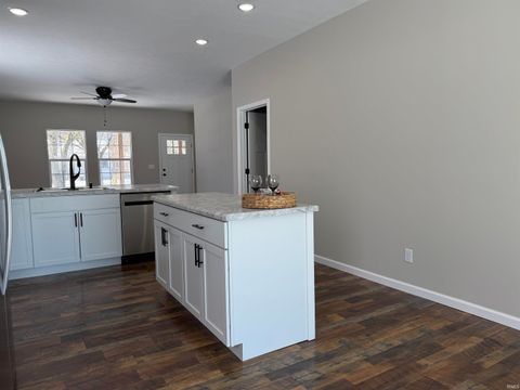 Tiny photo for 724 S Apperson Way, Kokomo, IN 46901 (MLS # 202548925)