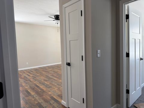 Tiny photo for 724 S Apperson Way, Kokomo, IN 46901 (MLS # 202548925)