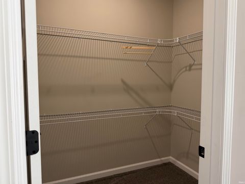 Tiny photo for 724 S Apperson Way, Kokomo, IN 46901 (MLS # 202548925)