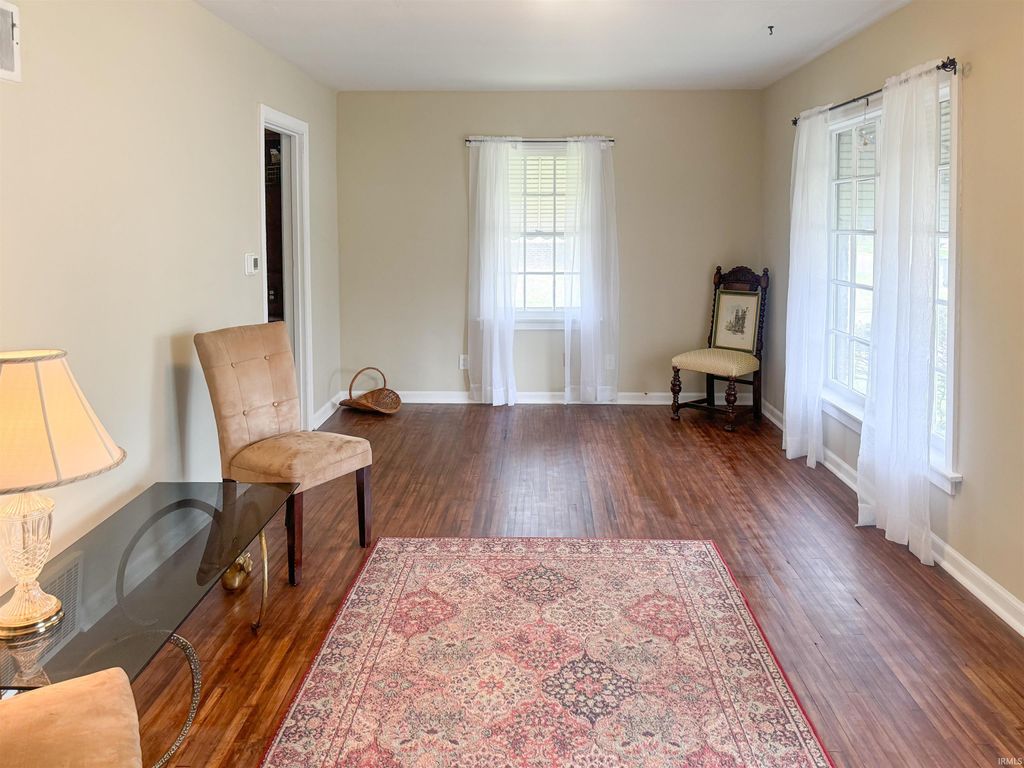 Photo of 1101 Ravenswood Drive, Evansville, IN 47714 (MLS # 202611270)